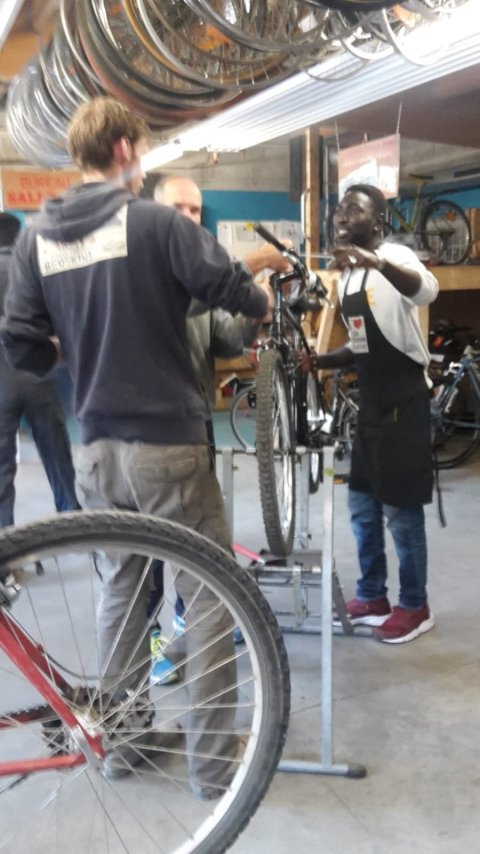 Vélo campus - favoriser la mobilité de jeunes exilés à Nantes :